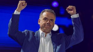 Uruguay: Yamandú Orsi se impuso en el balotaje y será el nuevo presidente