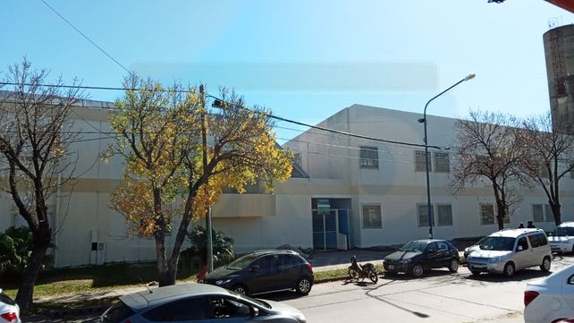 Paraná V: alumno llevó un revólver 38 cargado a la escuela