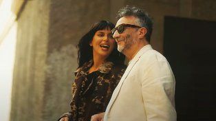 Fito Páez lanzó el video de La Verónica con Nathy Peluso como invitada. La grabación de extendió durante dos días. Me di uno de los lujos de mi vida, dijo