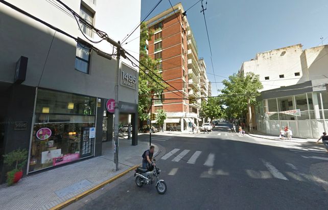 El robo ocurrió en un negocio de Mendoza y Paraguay.