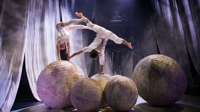 El circo sueco Cirkus Cirkör vuelve a Rosario con el espectáculo Knitting Peace