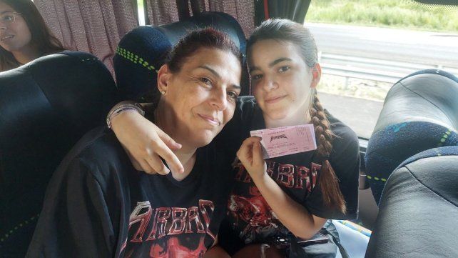 Madre e hija viajadon con Terco Tour