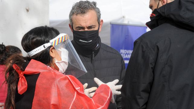 Javkin: Más del 30% de los contagios de Covid-19 se dan en las reuniones familiares