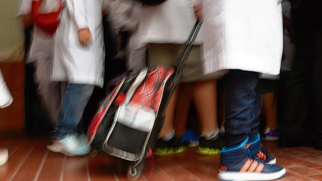 a estudiar. Los maestros culminan con las medidas de fuerza.