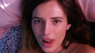 La&nbsp;actriz&nbsp;Bella Thorne lleva ganados dos millones de dólares en apenas una semana en la red social.
