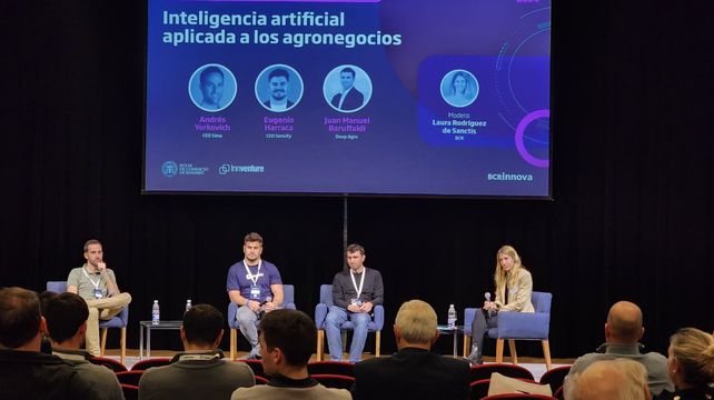 El panel estuvo moderados por la gerenta de Mercado de Capitales e Innovación de la BCR