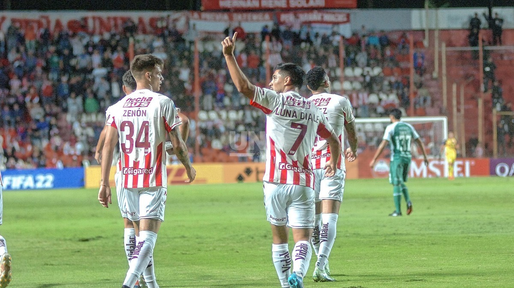 Unión quiere prenderse en la pelea por la punta ante Godoy Cruz en el 15 de Abril