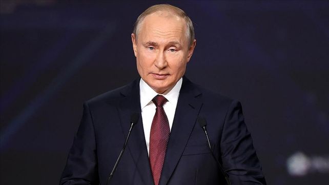 El arresto de Putin no podrá efectivizarse salvo que visite algún país miembro de la corte con asiento en La Haya.