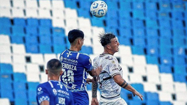 Godoy Cruz y Platense empataron 1-1.
