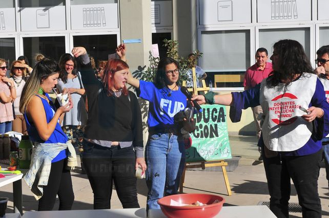 Levantan la toma de la Facultad de Trabajo Social