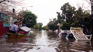 A 23 años de las inundaciones en Santa Fe, el gobierno provincial criticó al peronismo
