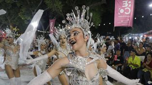 El intenso calor que se vivió la jornada del sábado último no mermó las ganas de bailar de los integrantes de las comparsas que participaron del carnaval de Reconquista.