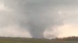 Impactante tornado en una zona rural del sur de Santa Fe: emitieron un alerta por tormentas y granizo en toda la región Impactante tornado en una zona rural del sur de Santa Fe: emitieron un alerta por tormentas y granizo en toda la región