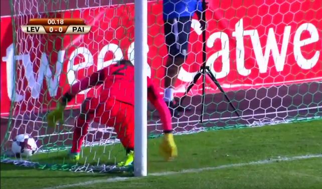 Un papelón: se hicieron un gol en contra a los 14