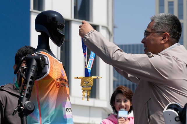 Robots compitieron en una media maratón, pero los atletas humanos aún son mejores