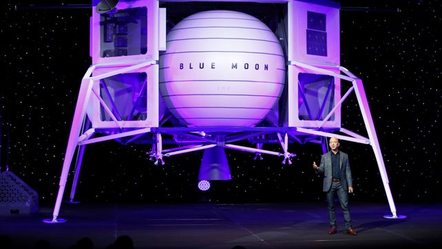 Espectacular. El módulo lunar es presentado por Jeff Bezos. Llevará hasta 4 rovers de exploración.&nbsp;