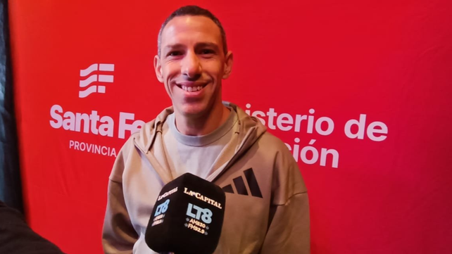 Maxi Rodríguez sostuvo que por el hecho de haber jugado al fútbol no es que ya se sabe de entrenador o de mánager.