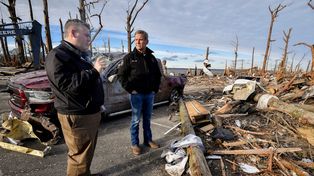 Al menos 70 muertos por tornados en los Estados Unidos