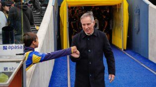 Ariel Holan podría meter mano en el equipo de Central que el sábado visitará a Lanús.