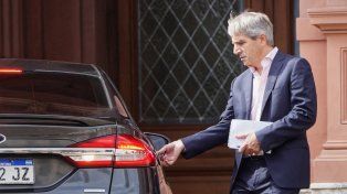 El ministro Caputo se reunió con los enviados del Fondo Monetario Internacional.