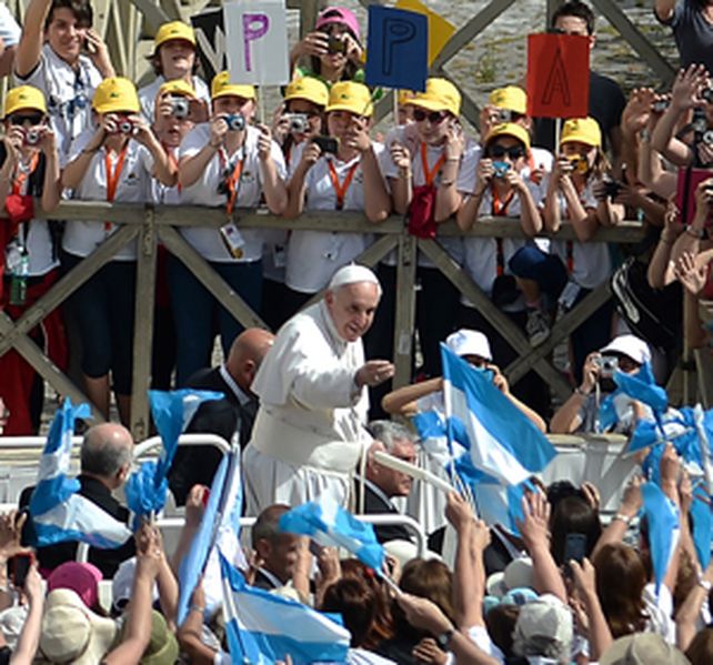 El Papa Francisco tiene planeada una reunión privada con Dilma Rousseff.