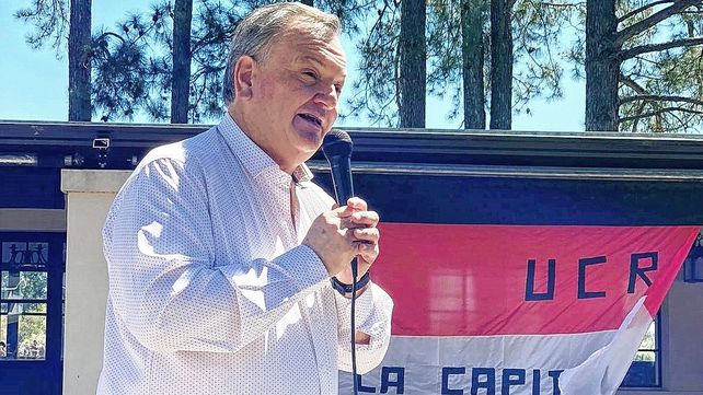 El Senador provincial Felipe Michlig participó junto al Diputado Provincial Maximiliano Pullaro del Plenario UCR-NEO-Evolución del departamento La Capital&nbsp;