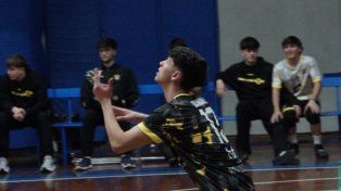 Vóley rosarino: la primera parte de los torneos locales entró en su sprint final