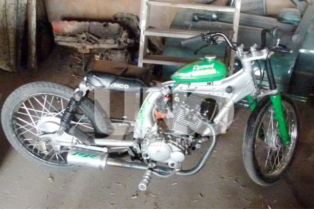 Secuestraron 12 motos en un taller clandestino de barrio Yapeyú