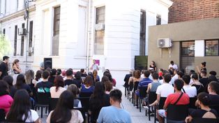 La UNR recibió a los 298 beneficiarios de las becas de Acceso a la Universidad.