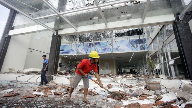 Las imágenes más dramáticas del terremoto en Indonesia