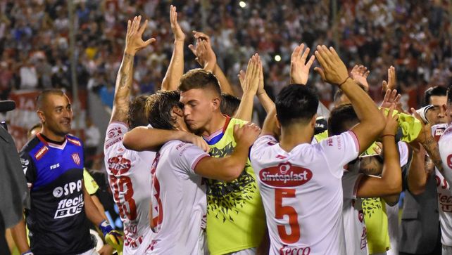 Empezó a preparar el partido más importante de los últimos años