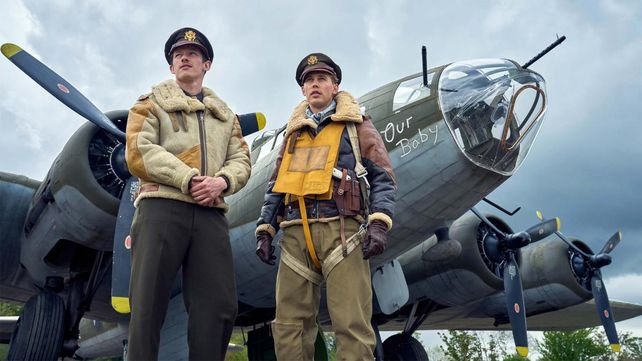Callum Turner y Austin Butler interpretan a líderes de esta historia