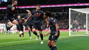 El City de Julián Álvarez dejó en el camino al Tottenham del Cuti Romero
