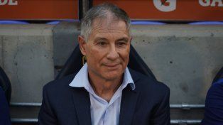 &nbsp;Ariel Holan mete mano en el equipo de Central para jugar en el Bajo Flores ante San Lorenzo.