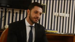 Allanaron el estudio jurídico de Matías Morla en una causa por traición