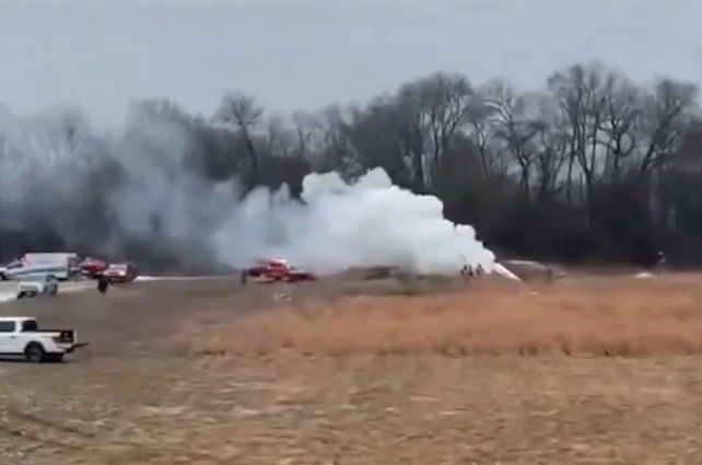 Dos helicópteros chocaron en el aire en Nueva Jersey: un muerto y un herido