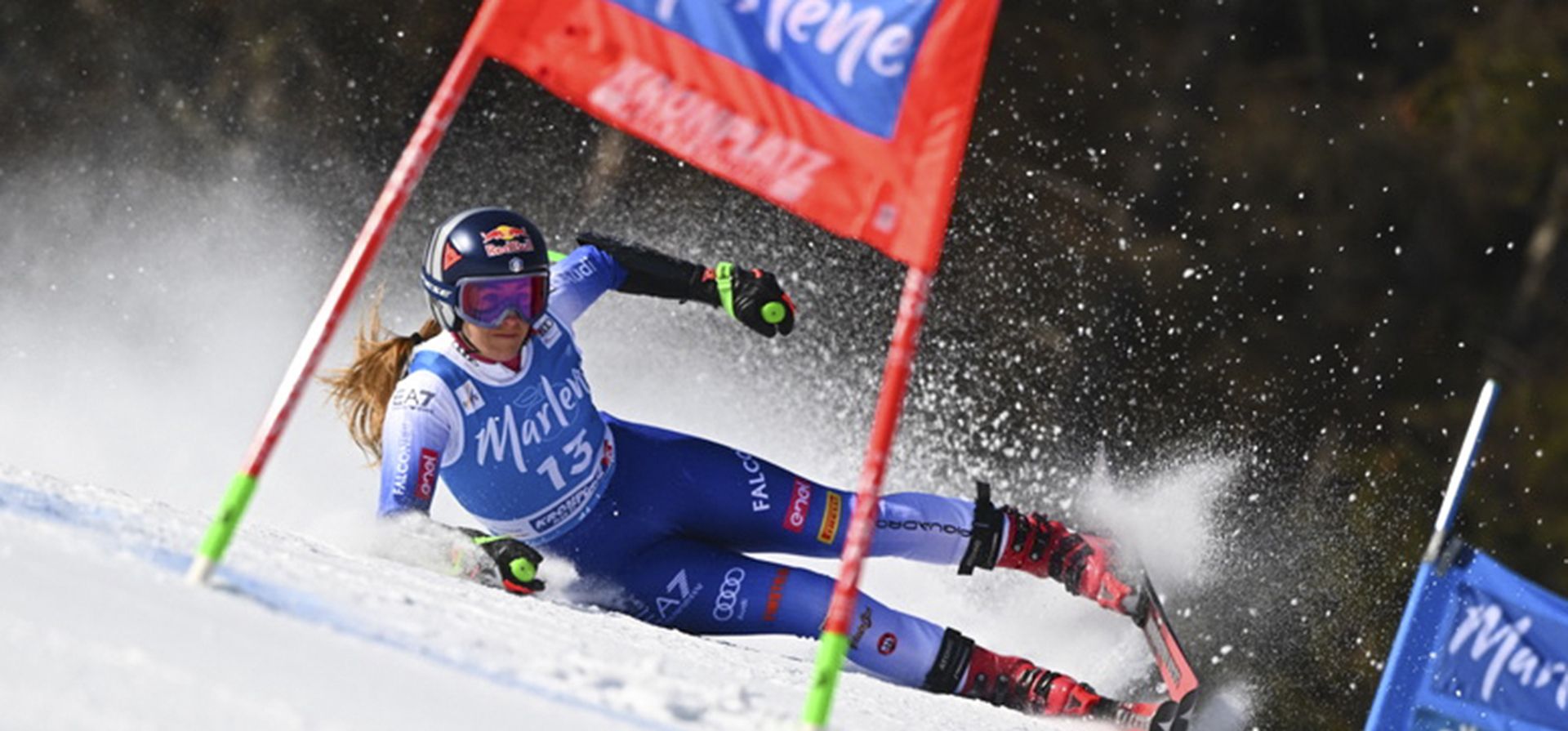 La italiana Sofia Goggia se accidenta durante una prueba de esquí alpino, eslalon gigante femenino de la Copa del Mundo, en Plan de Corones, Italia, el martes 21 de enero de 2025. (Foto AP/Gianpaolo Piazzi) La italiana Sofia Goggia se accidenta durante una prueba de esquí alpino, eslalon gigante femenino de la Copa del Mundo, en Plan de Corones, Italia, el martes 21 de enero de 2025. (Foto AP/Gianpaolo Piazzi)