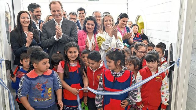 Bordet destacó la creación de 27 nuevas unidades educativas