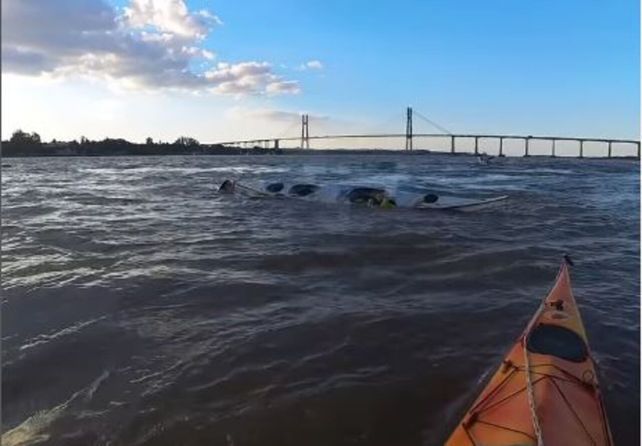Río Paraná y kayaks bajo la lupa