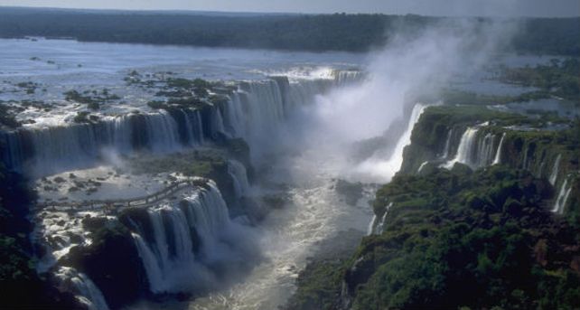 Las cataratas del Iguaz&uacute;, una de las nuevas maravillas naturales