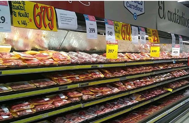 Polémica por la calidad de la carne a bajo precio: ¿Qué ocurrió en las góndolas de Santa Fe?