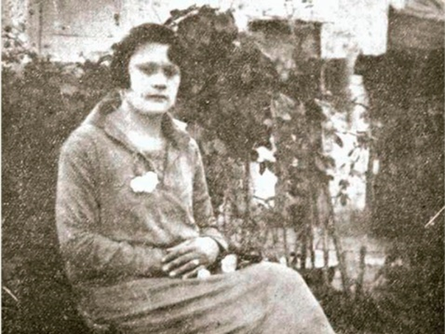 Luisa Llanana tenía sólo 18 años cuando fue asesinada de un tiro en el Puerto de Rosario durante la huelga de 1928.