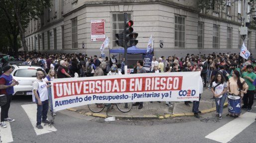 Financiamiento Universitario: este martes arranca un paro de semana completa en la UNR y la UTN