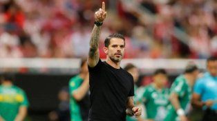 Boca tiene que pagar una rescisión si quiere sacar a Fernando Gago de Chivas