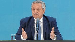 Alberto: No vamos a devaluar porque eso es empobrecer a la gente