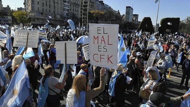 Hacer cosas con palabras
