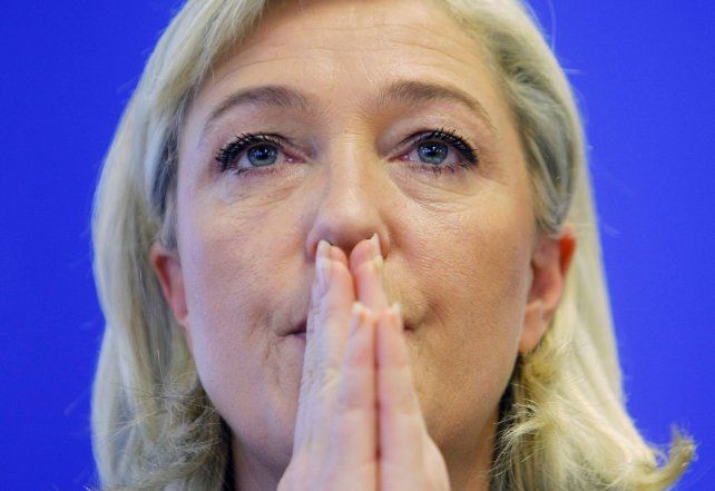 La Justicia francesa prohibió a la derechista Marine Le Pen postularse en elecciones