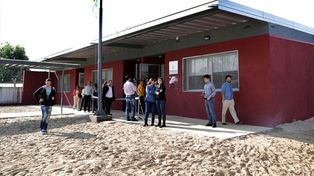 Alto Verde: por el agua, la escuela de oficios no da clases