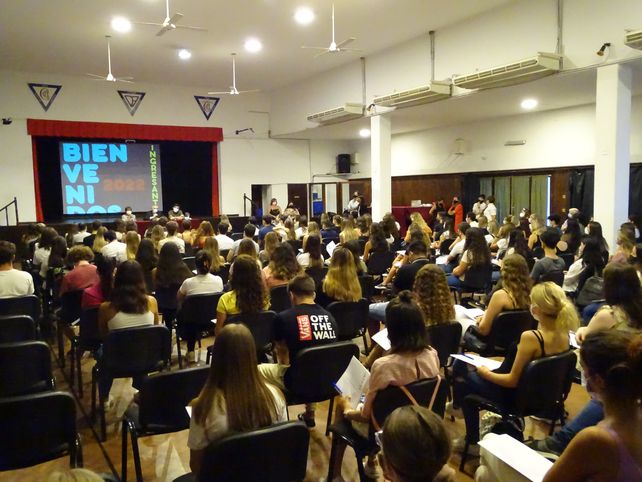 UCEL, una universidad que une excelencia académica y alta tasa de graduación