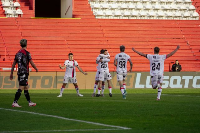 Se vio un Newells que no se guarda nada